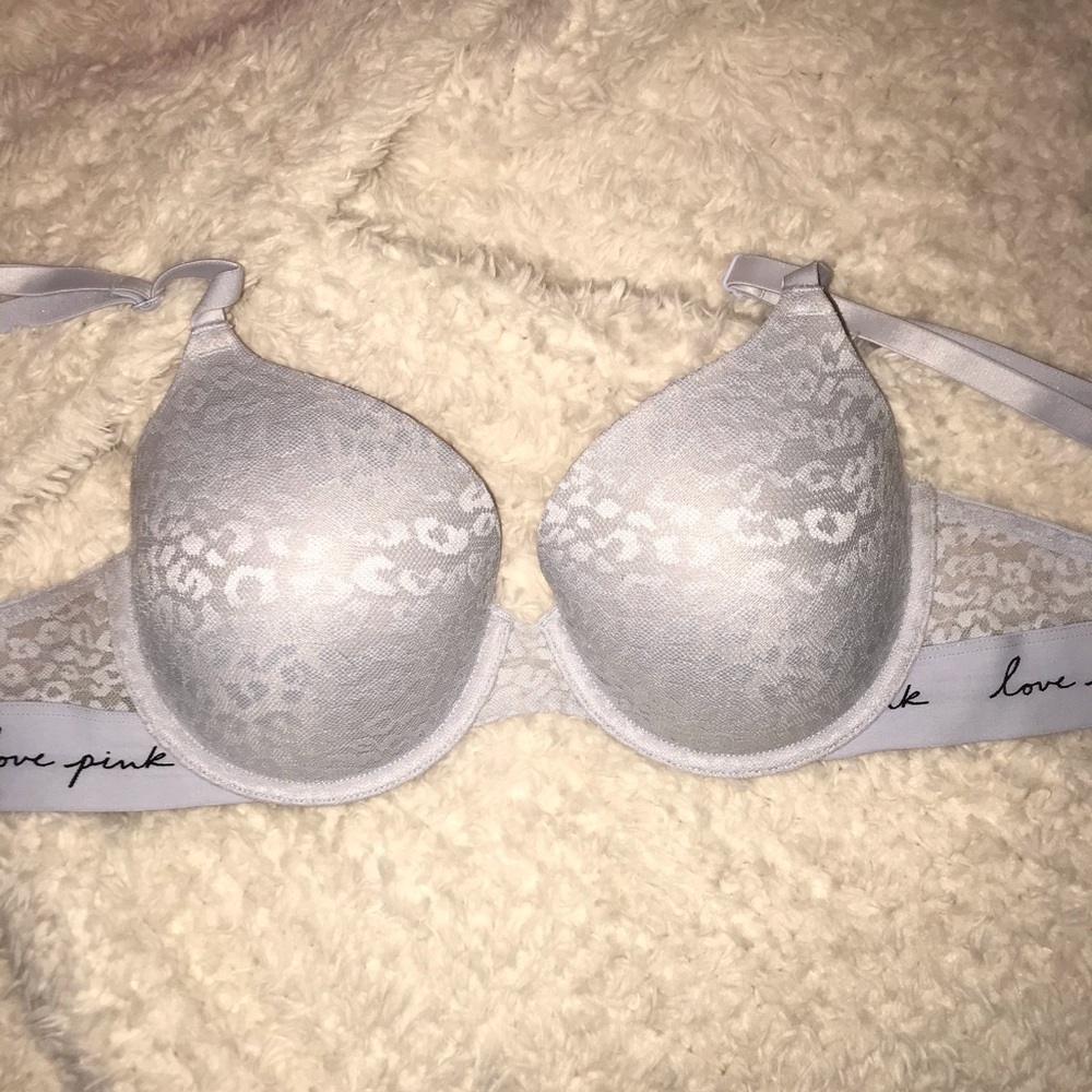 Pink 32DD bra